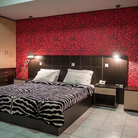 Sozos Inn Hotel Vonitsa Bagian luar foto
