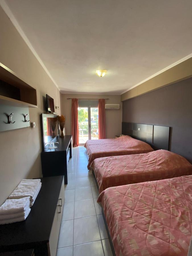 Sozos Inn Hotel Vonitsa Bagian luar foto