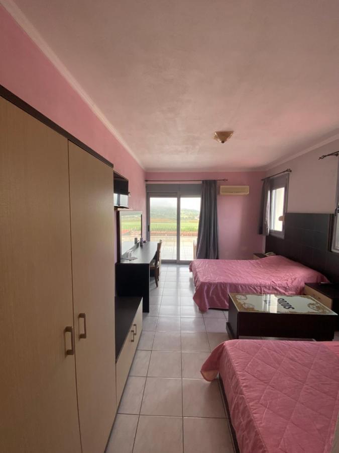 Sozos Inn Hotel Vonitsa Bagian luar foto